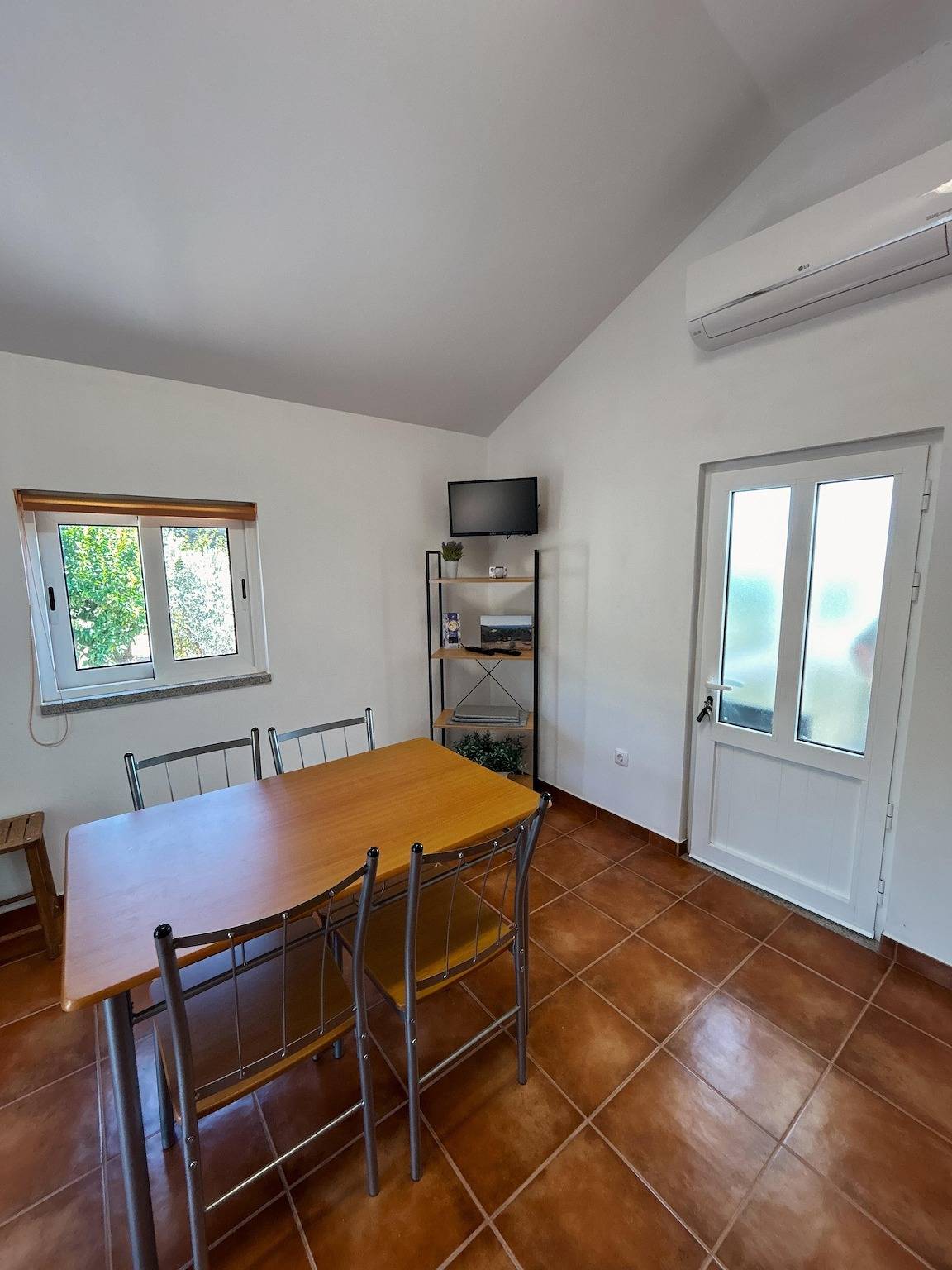 Casa de Campo 'Vale dos Vascos' com Vista para a Montanha, Wi-Fi e Ar Condicionado in Oleiros, Aldeias do Xisto