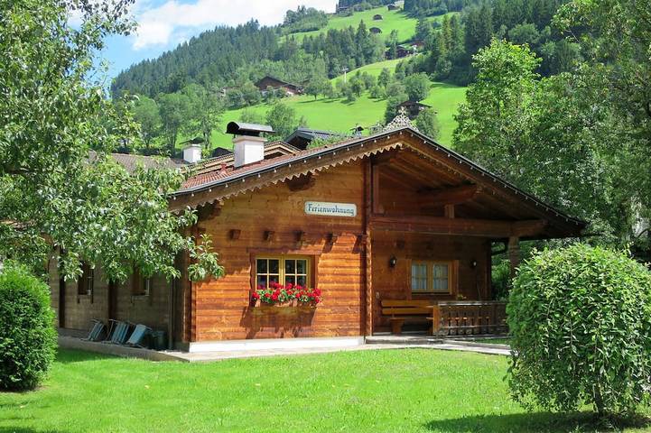 Ferienhaus für 12 Personen, mit Garten - 1