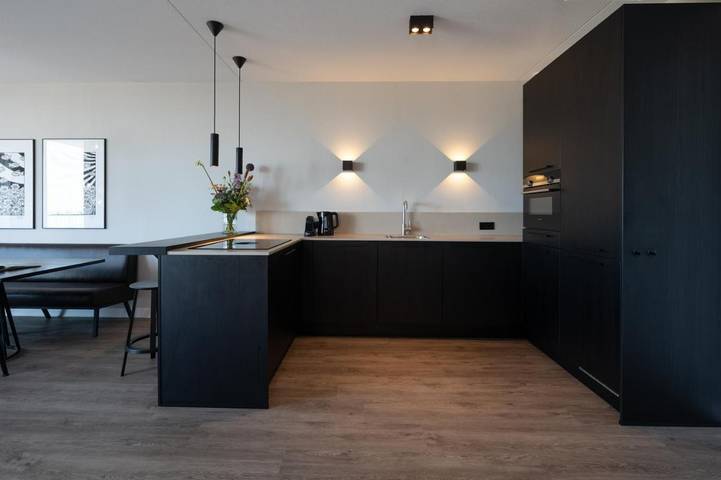 Ferienwohnung für 8 Personen, mit Balkon und Whirlpool sowie Terrasse und Sauna in Colijnsplaat - 4