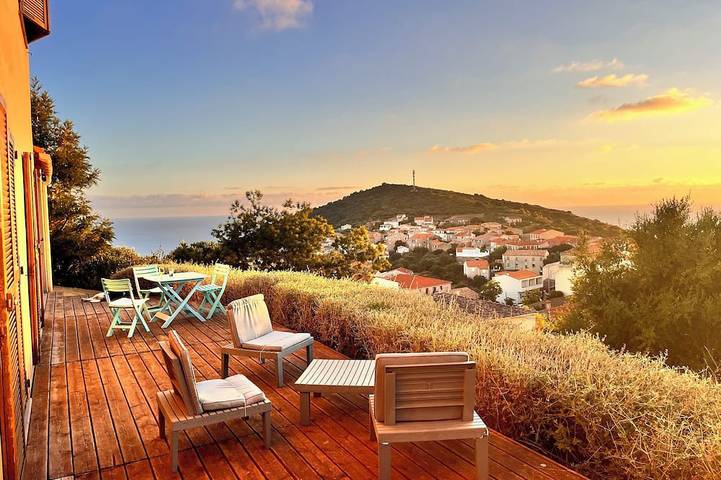 Maison de vacances pour 11 personnes, avec terrasse et jardin, animaux acceptés - 1