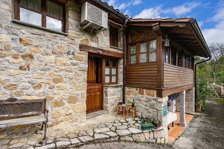 Maison de campagne pour 2 personnes, avec jardin, animaux acceptés - 1