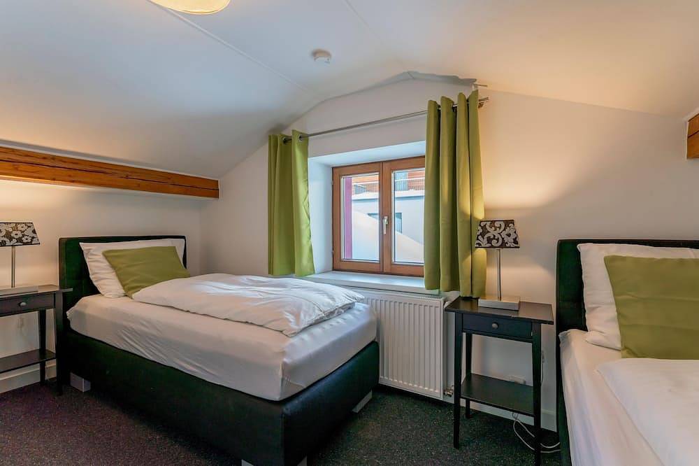 High-quality chalet near the centre with sauna in Saalbach, Saalbach-Hinterglemm