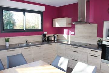 Gîte pour 6 personnes, avec terrasse à Montviron