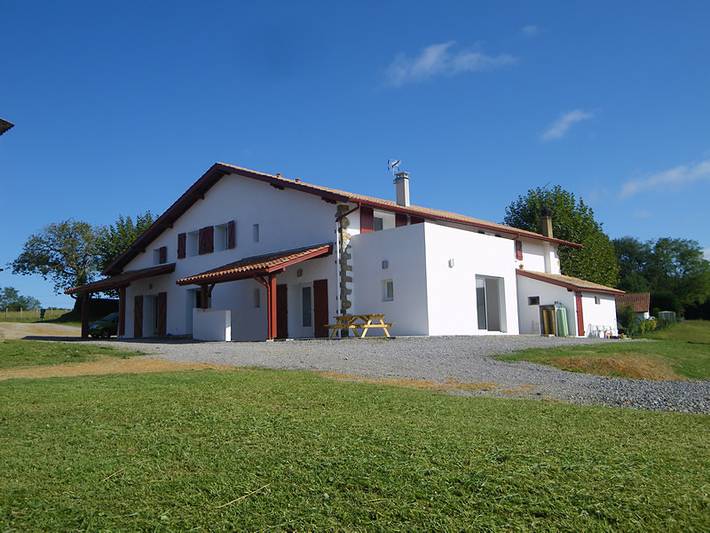 Gîte pour 4 personnes, avec Terrasse et Jardin