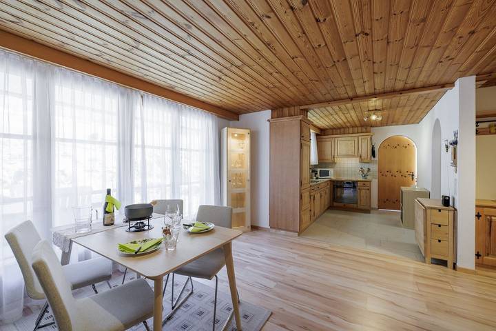 Ferienwohnung für 2 Personen, mit Terrasse und Sauna sowie Whirlpool, mit Haustier in Graubünden - 3