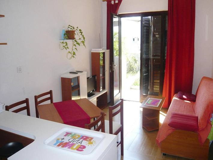 Ferienhaus für 5 Personen, mit Pool und Terrasse sowie Garten in Zadar - 4