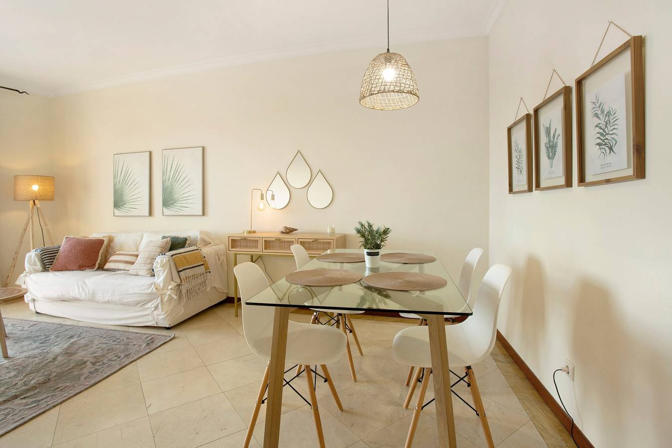 Ganze Wohnung, Apartment 'Sea View' mit Meerblick, Balkon und Wlan in São Martinho, Madeira