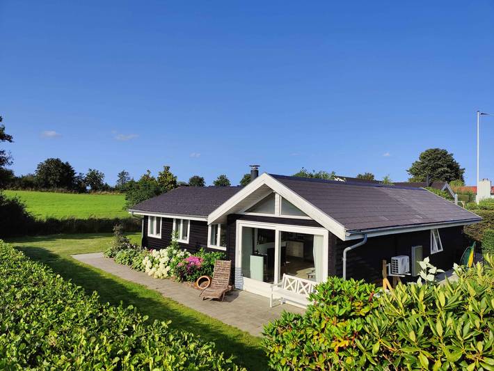Ferienhaus für 8 Personen, mit Ausblick und Garten, mit Haustier in Mørkholt