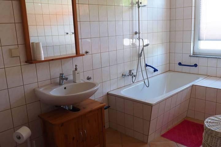 Bungalow für 4 Personen, mit Terrasse und Garten in Sassnitz - 4