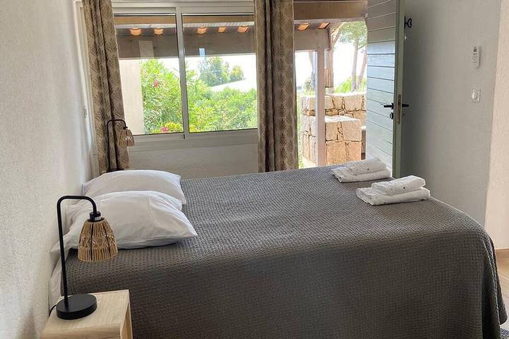 Villa pour 6 personnes, avec terrasse et jardin à Bonifacio - 3