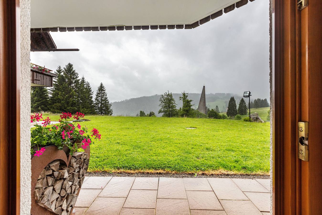 Ganze Wohnung, Ferienwohnung 'Typ B Wohnung 3' mit Bergblick, Gemeinschaftsterrasse und Wi-Fi in Feldberg, Südschwarzwald