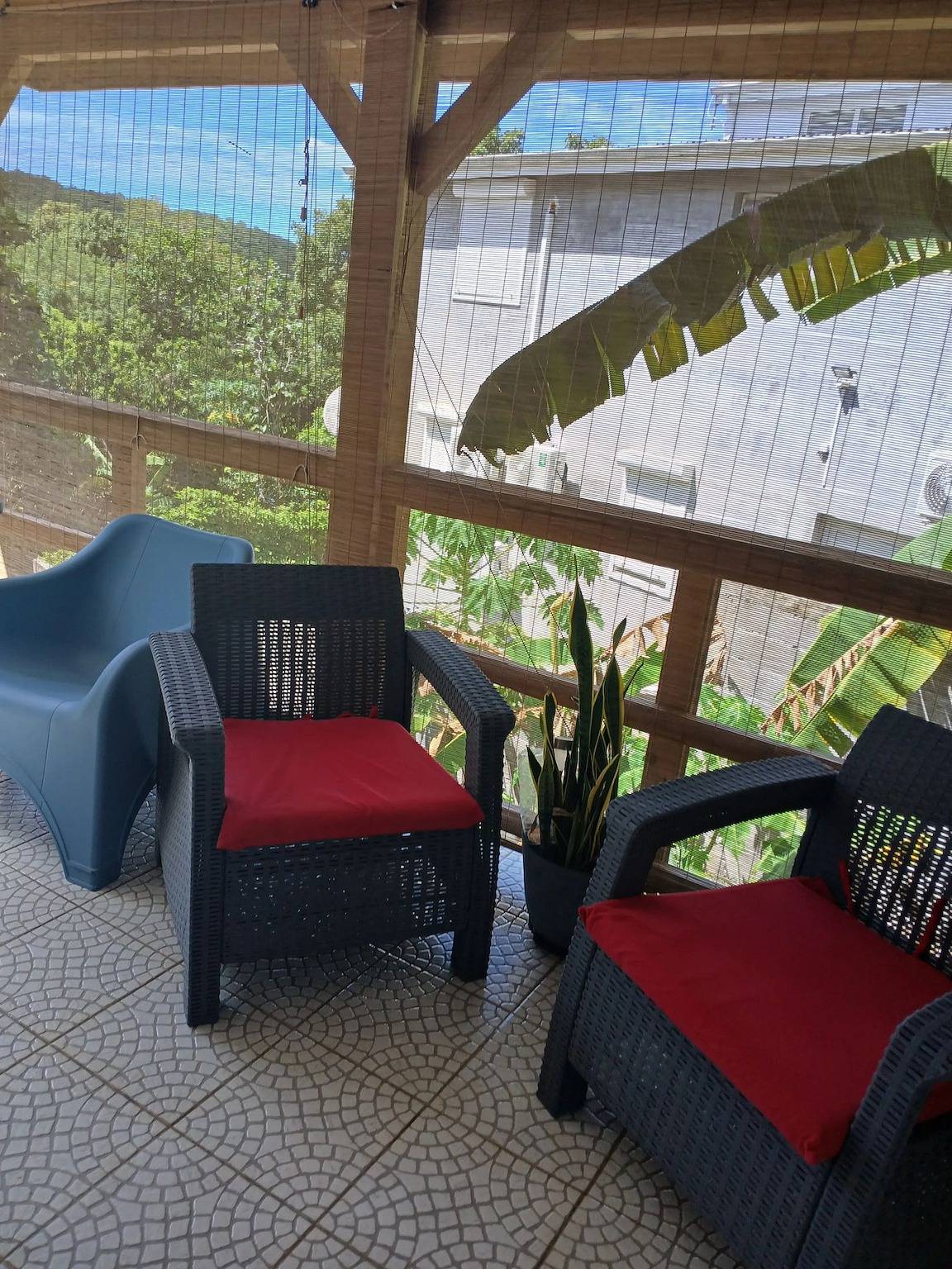 Apartamento entero, Acogedor apartamento con piscina en Deshaies, 40 m² in Deshaies, Guadalupe