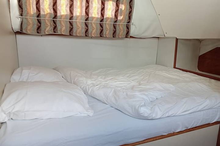 Péniche pour 5 personnes, animaux acceptés à Châtillon-en-Bazois - 2