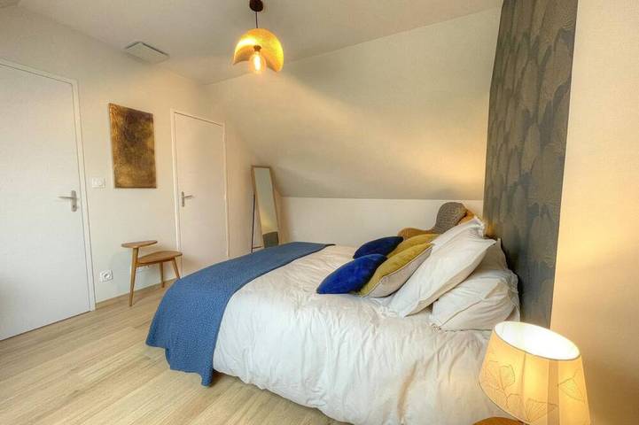 Gîte pour 5 personnes, avec terrasse ainsi que jardin et piscine à Saint-Règle - 4