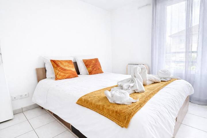 Gîte pour 4 personnes, avec balcon et vue à Lognes - 3