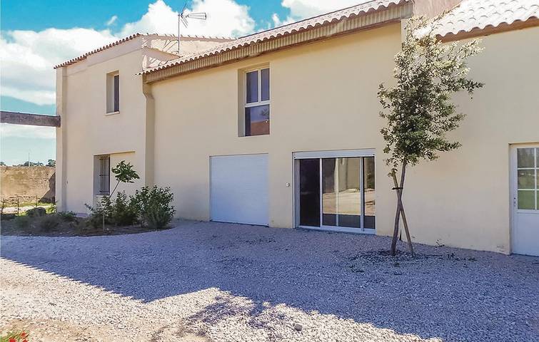 Location de vacances pour 14 personnes à Arles