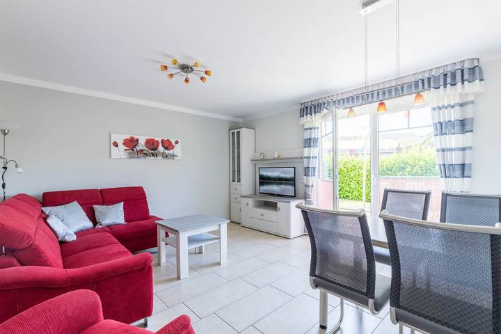 Ferienhaus für 4 Personen, mit Terrasse und Garten in Boltenhagen - 2