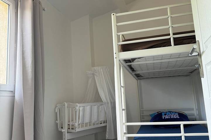 Location de vacances pour 6 personnes, animaux acceptés à Besse-sur-Issole - 2