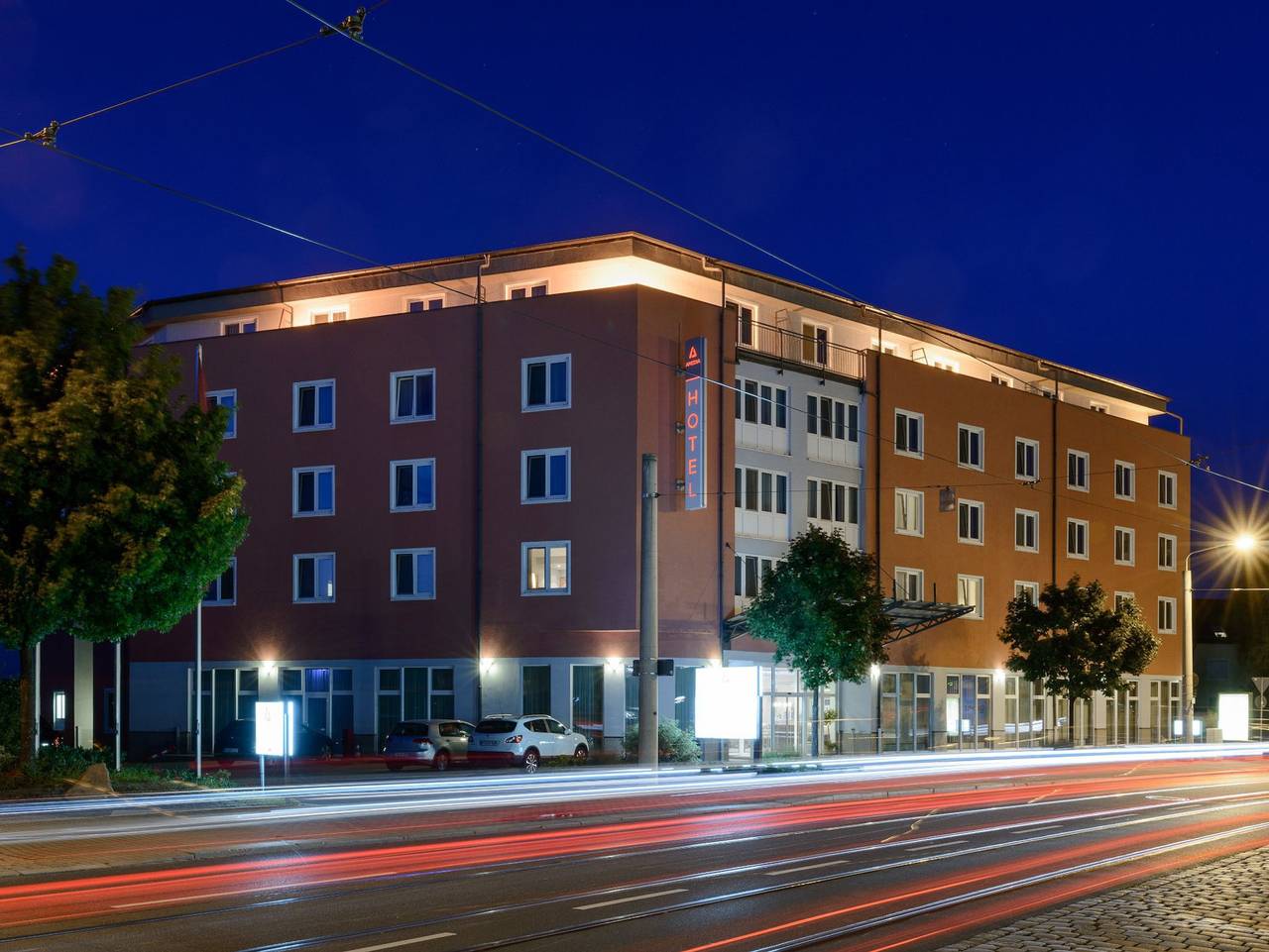 Amedia Hotel Dresden Elbpromenade in Cotta, Dresden