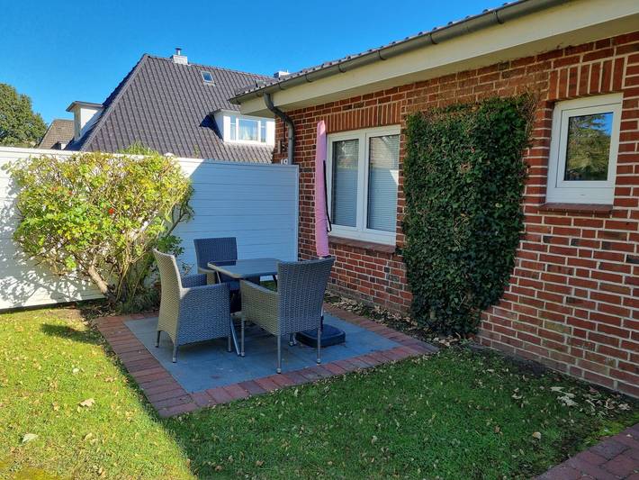 Bungalow für 3 Personen, mit Terrasse und Garten auf Föhr - 2