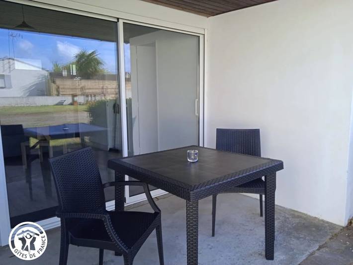 Gîte pour 2 personnes, avec terrasse à Saint-Michel-en-l'Herm - 3