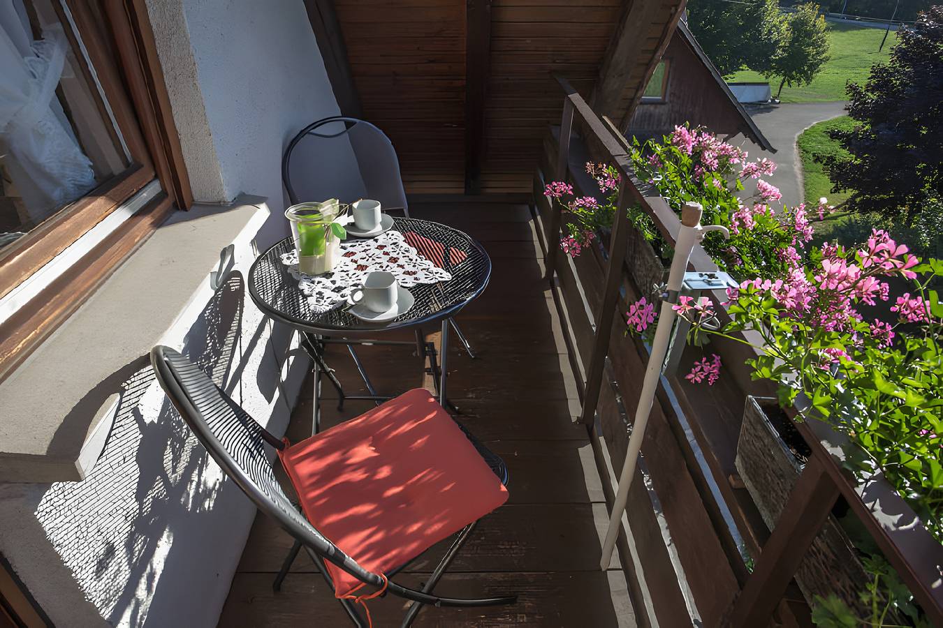 Ganzes Studio, Studio 'Kornblümchen' mit privater Terrasse, Gemeinschaftsgarten und Wlan in Oberharmersbach, Mittlerer Schwarzwald