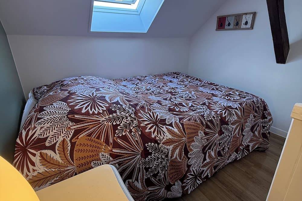 Entire apartment, The little cocoon in Vierzon, Vierzon Region