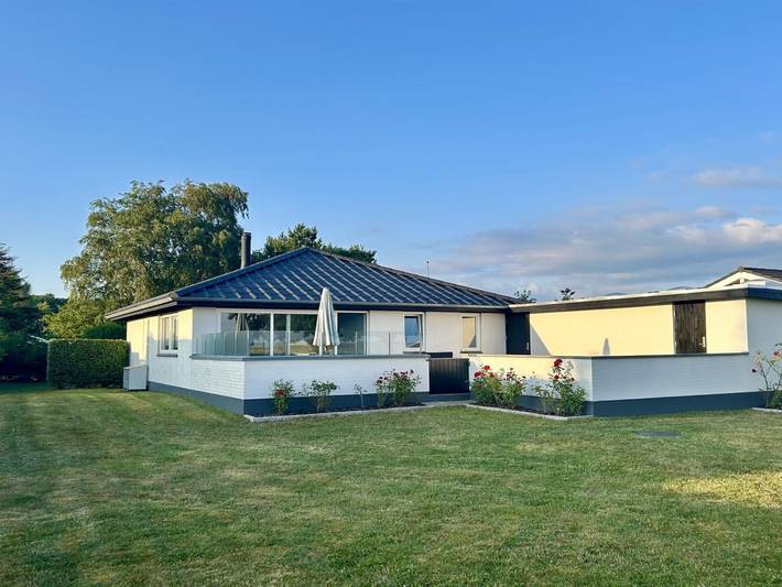 Ferienhaus für 4 Personen, mit Terrasse in Hejsager Strand
