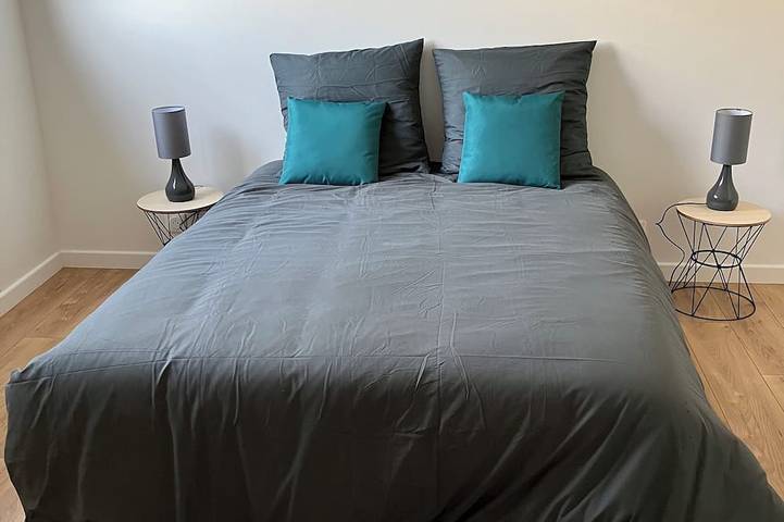 Location de vacances pour 8 personnes, avec jardin à La Richardais - 2