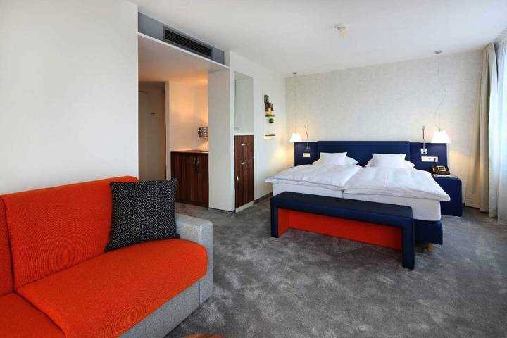 Hotel voor 4 personen, met Terras en Sauna in Tübingen