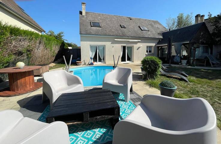 Appartement de vacances pour 4 personnes, avec piscine ainsi que jardin et terrasse