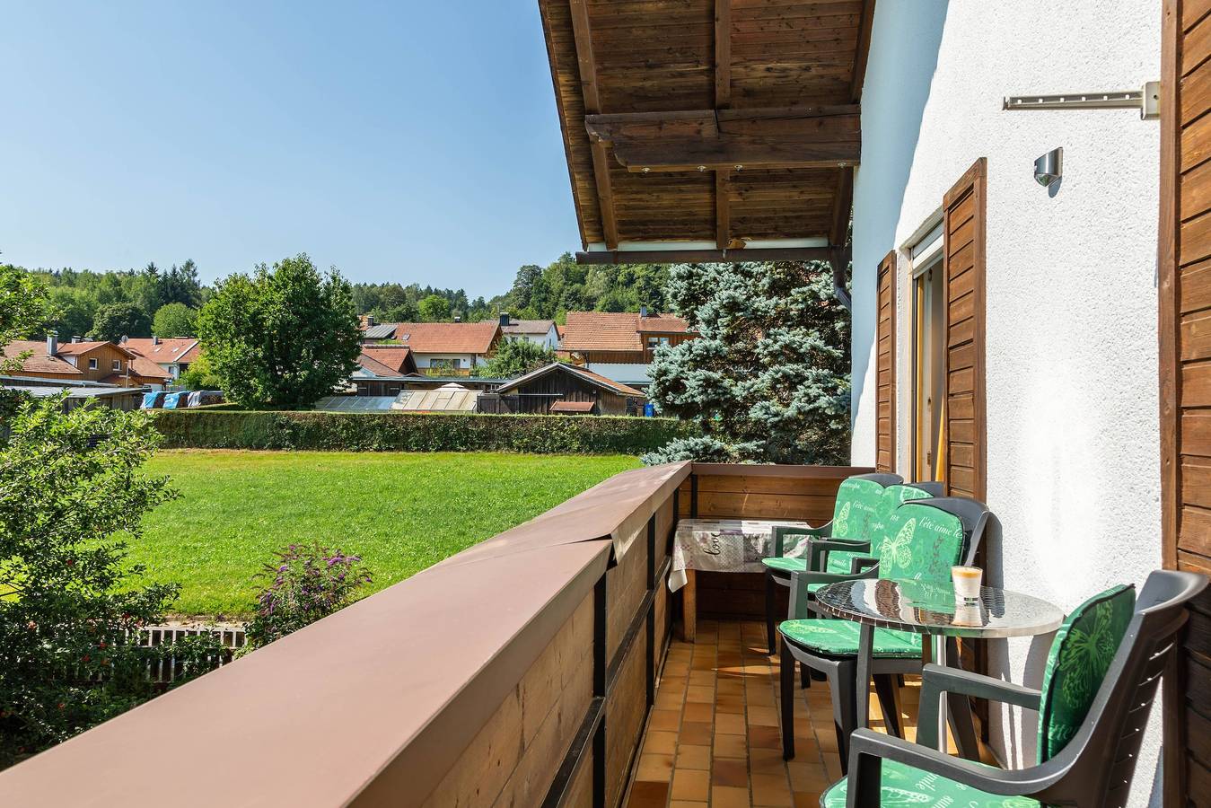 Ganze Wohnung, Ferienwohnung 1 mit Gemeinschaftsgarten, Balkon und Wlan in Spiegelau, Ostbayern