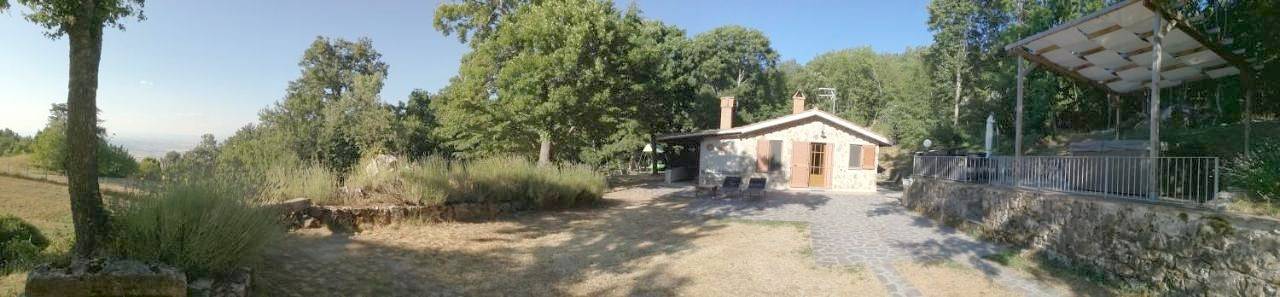 Location de vacances pour 4 personnes, avec jardin ainsi que jacuzzi et piscine à Campiglia d'Orcia - 3