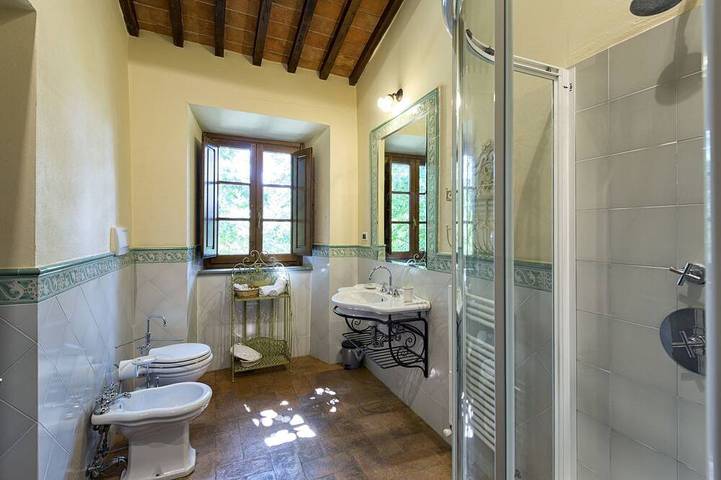 Villa a Cegliolo con 7 camere da letto e 14 posti letto in Cegliolo, Cortona