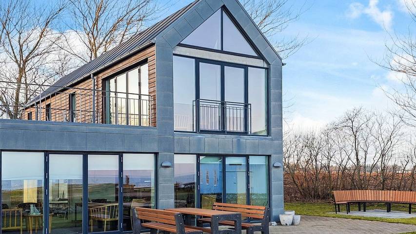 Ferieudlejning for 7 personer, med jacuzzi og terrasse i Limfjorden