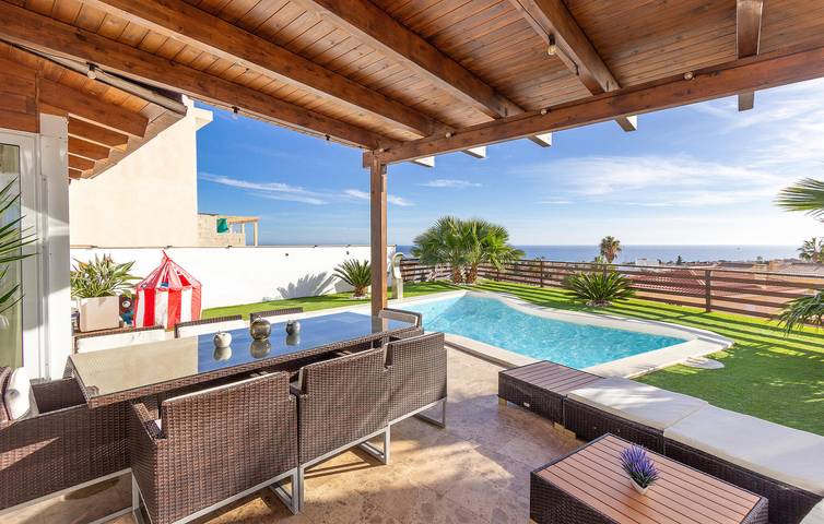 Location de vacances pour 10 personnes, avec piscine et terrasse dans Bolnuevo - 2