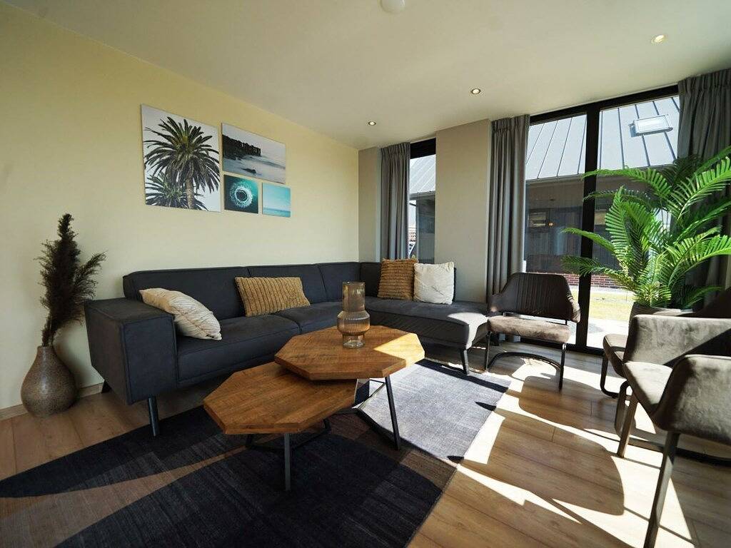 Villa für 10 Personen mit Terrasse in Kampen, Veluwemeer