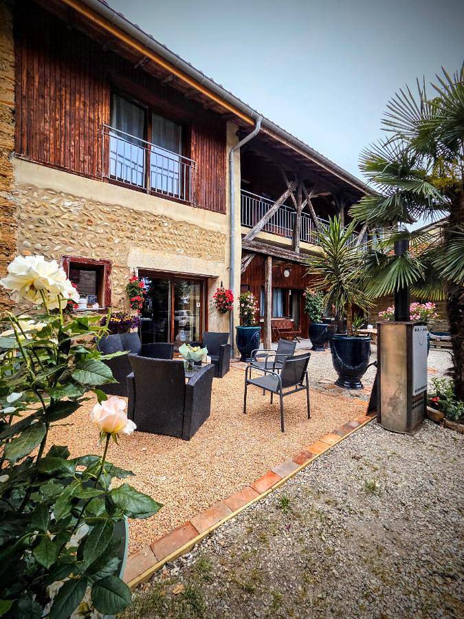 Double Room in Pérouges, Ain