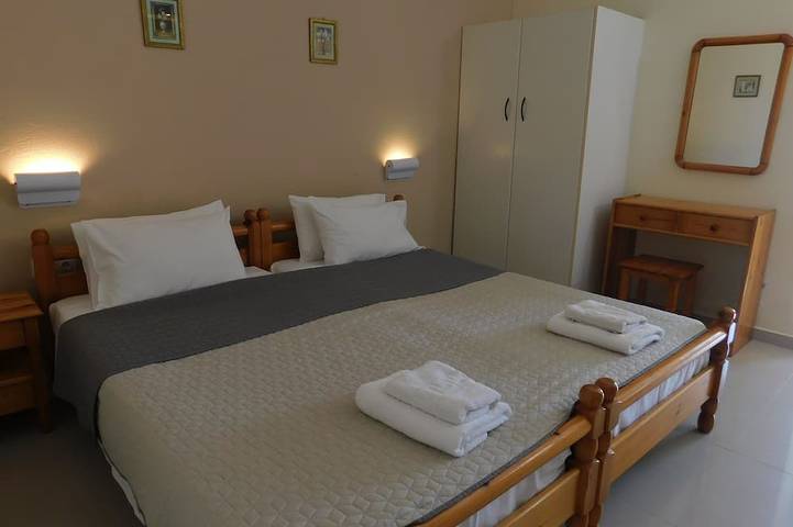 Gîte pour 3 personnes, avec terrasse, animaux acceptés dans Makri Gialos - 2