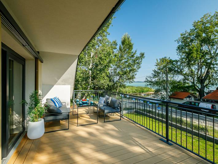 Ferienwohnung für 7 Personen, mit Terrasse und Garten sowie Seeblick in Ungarn - 2