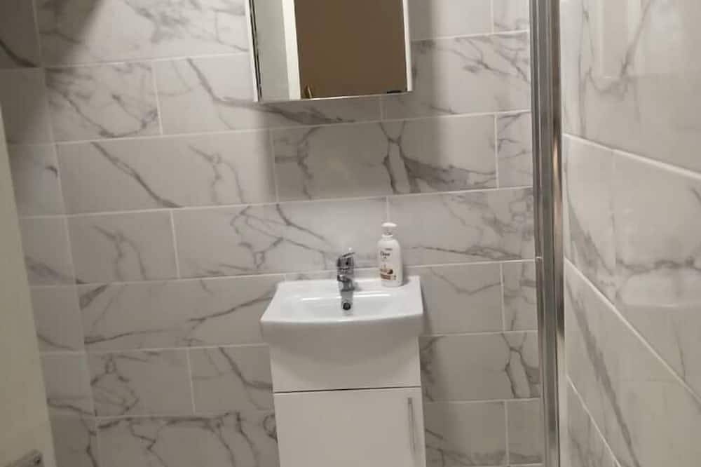 Entire apartment, Charming 1-Bed Apartment in Cork in Cork, County Cork