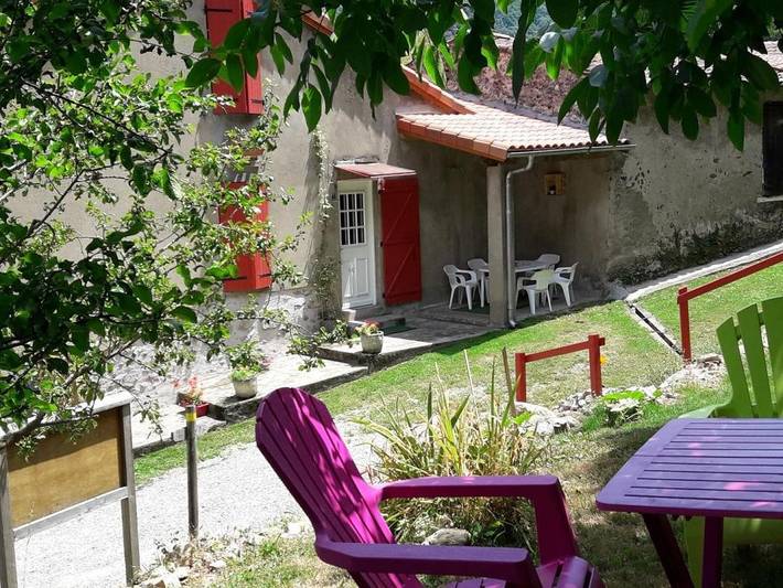 Gîte pour 6 personnes, avec jacuzzi ainsi que terrasse et jardin à Montoulieu - 2