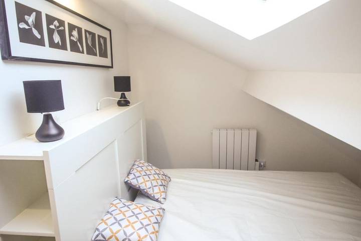 Location de vacances pour 2 personnes, avec jardin à Flins-sur-Seine