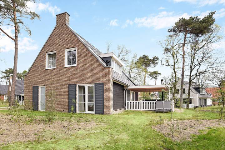 Bungalow voor 8 personen, met terras en balkon/terras - 1