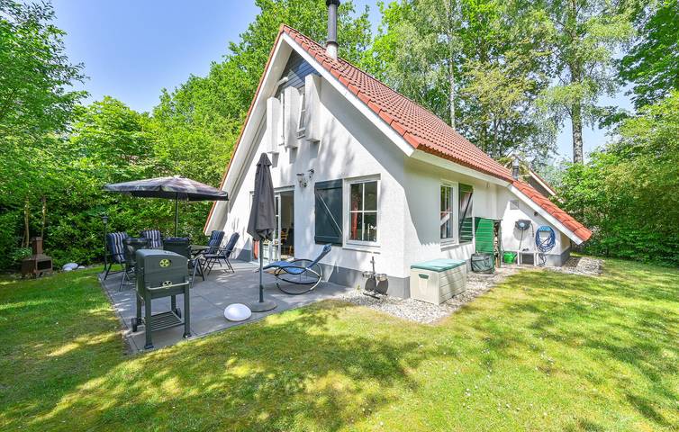 Vakantiehuis voor 6 personen, with Terras and Tuin as well as Uitzicht in Exloo
