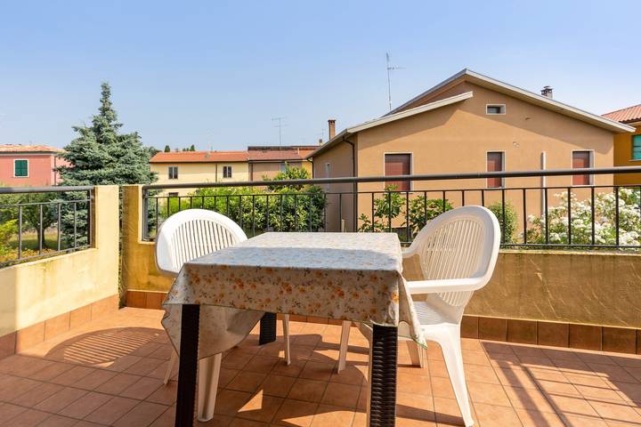 Location de vacances pour 6 personnes, avec balcon, animaux acceptés à Peschiera del Garda - 2