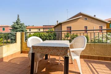 Casa Vacanza per 6 Persone in Peschiera del Garda, Prealpi Gardesane, Foto 1