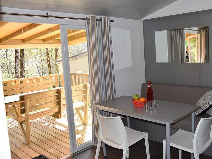 Camping La Chêneraie **** - Mobilhome 4 personnes - Cottage Pmr L'Helios - climatisé - 2 chambres - S in Saint-Géry-Vers, Parc Naturel Régional des Causses du Quercy