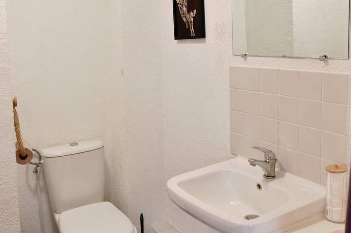 Entire apartment, Renovated studio - Valenciennes center in Valenciennes, Valenciennes region
