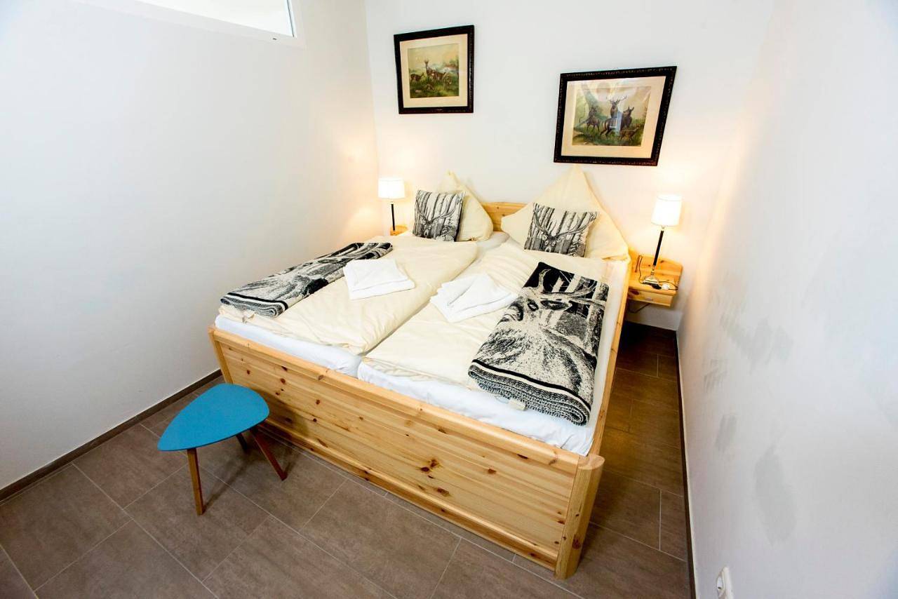 Ganze Wohnung, Himmelsterrassen mit Schwimmbad, W Lan und Sauna in Hohegeiß, Harzvorland